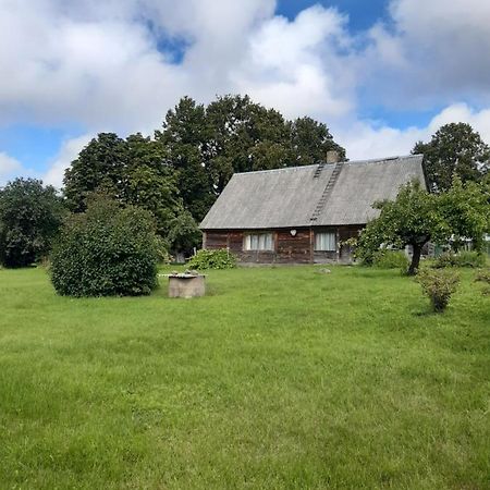 Brivdienu Lauku Maja Budnieki Akmendziras Exterior photo