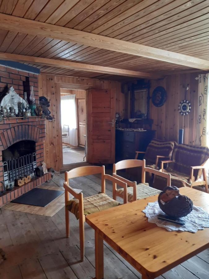 Brivdienu Lauku Maja Budnieki Akmendziras Exterior photo