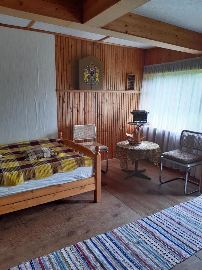 Brivdienu Lauku Maja Budnieki Akmendziras Exterior photo