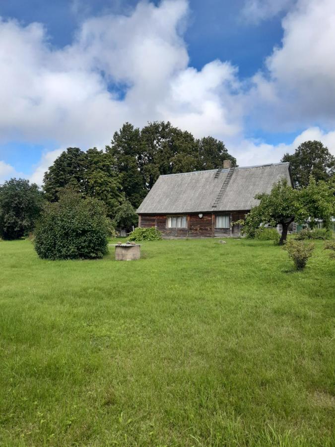Brivdienu Lauku Maja Budnieki Akmendziras Exterior photo